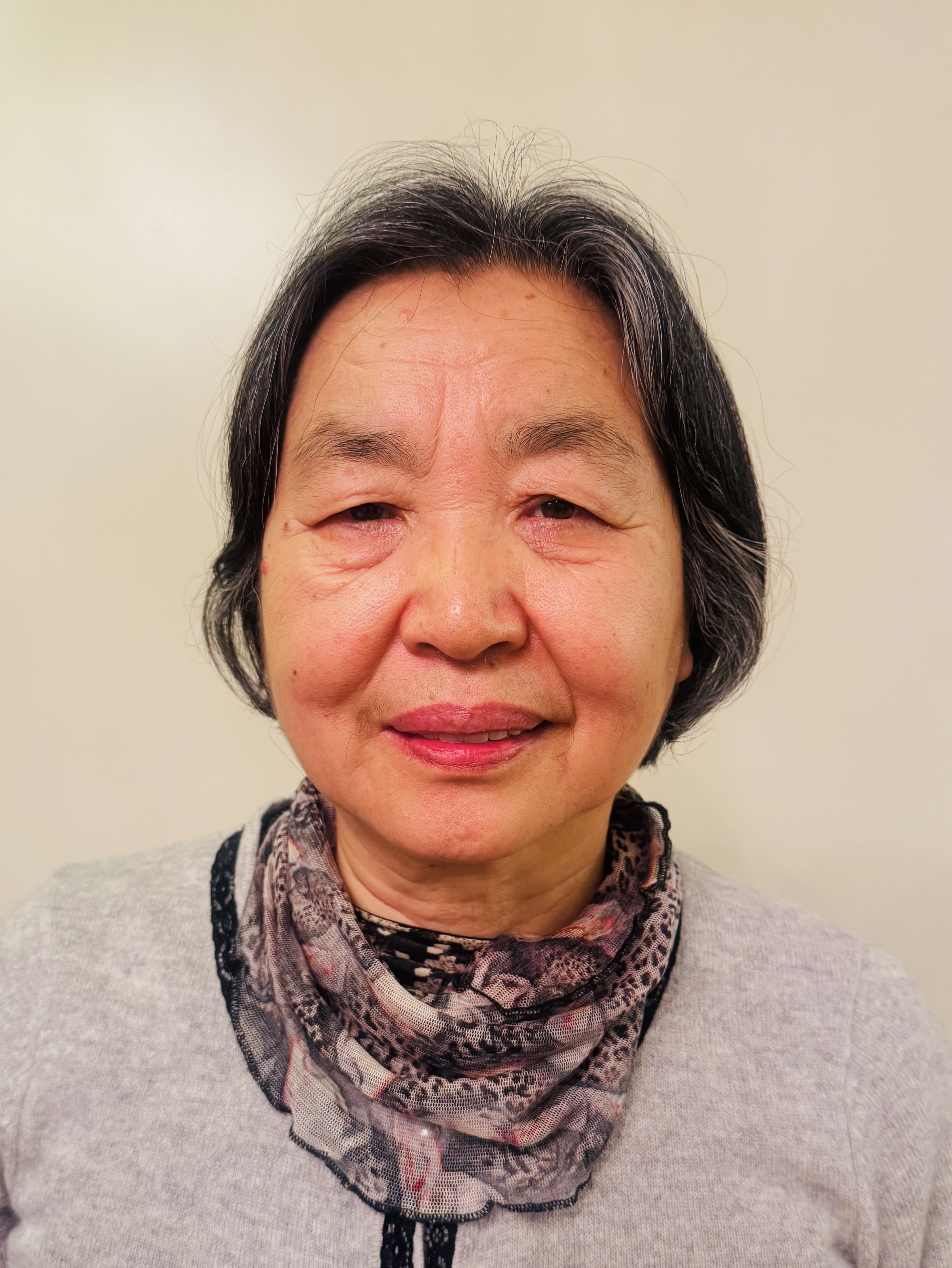 Zhongling Liu
